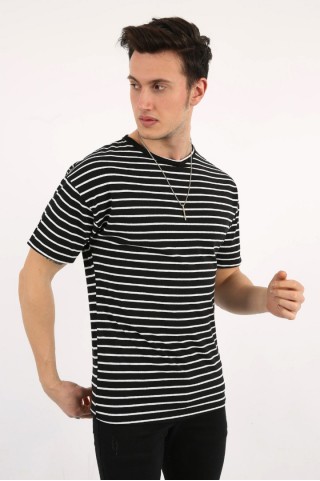 Çizgili Sıfır Yaka Oversıze Siyah Tişört