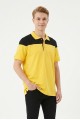 Erkek Omuz Panel Detaylı Polo Yaka Kısa Kollu Slim Fit Dokulu Örme Tişört