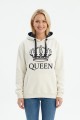 Kadın Beyaz Queen Yazılı Taç Baskılı Kapüşonlu Kanguru Cepli Sweatshirt
