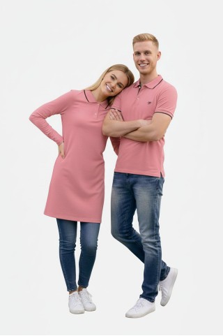 Düz Pembe Tunik Ve Tişört Sevgili Kombini